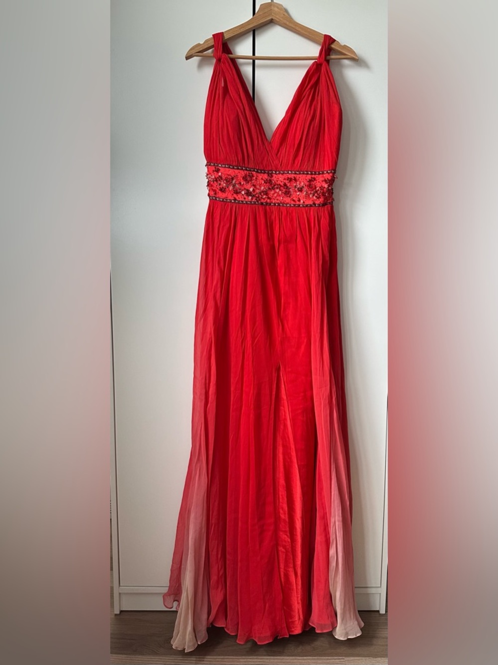 Red Beaded Waist V-Neck Evening Dress